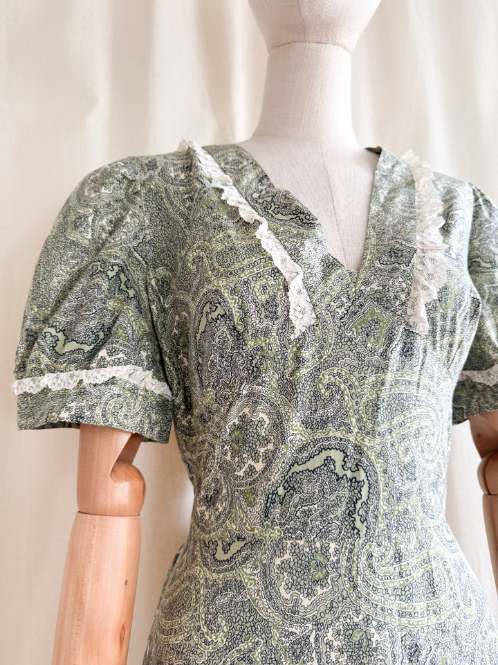 Stunning 70s Soft Green Paisley Print Cotton Maxi Dress