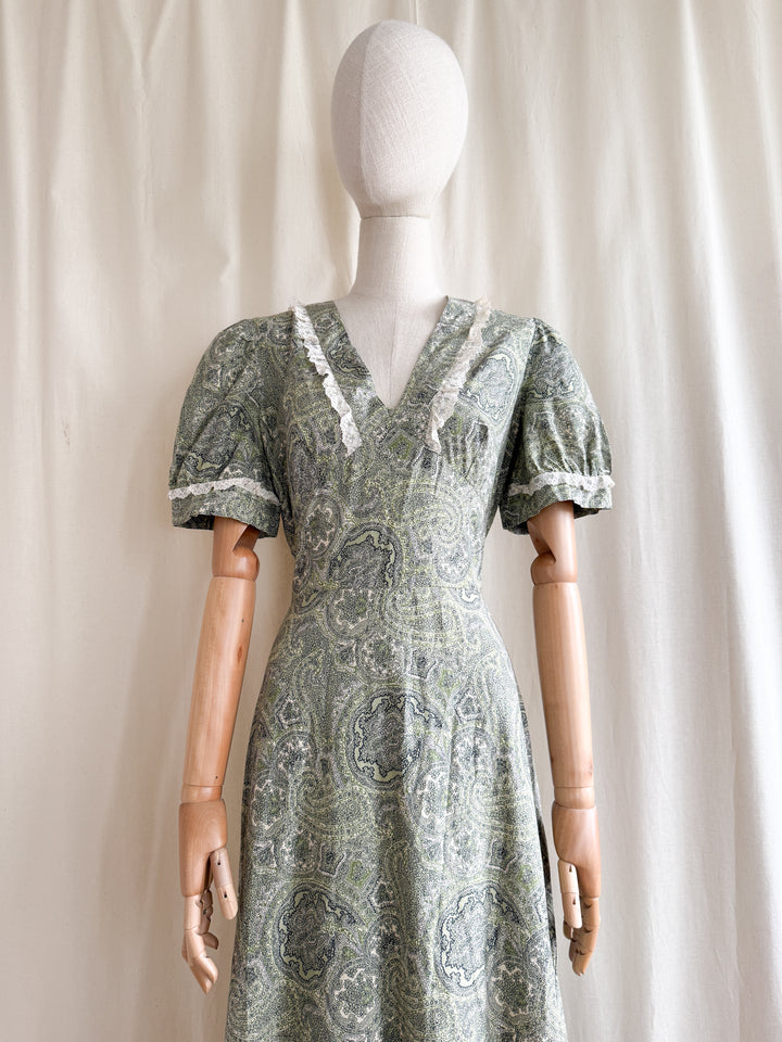 Stunning 70s Soft Green Paisley Print Cotton Maxi Dress