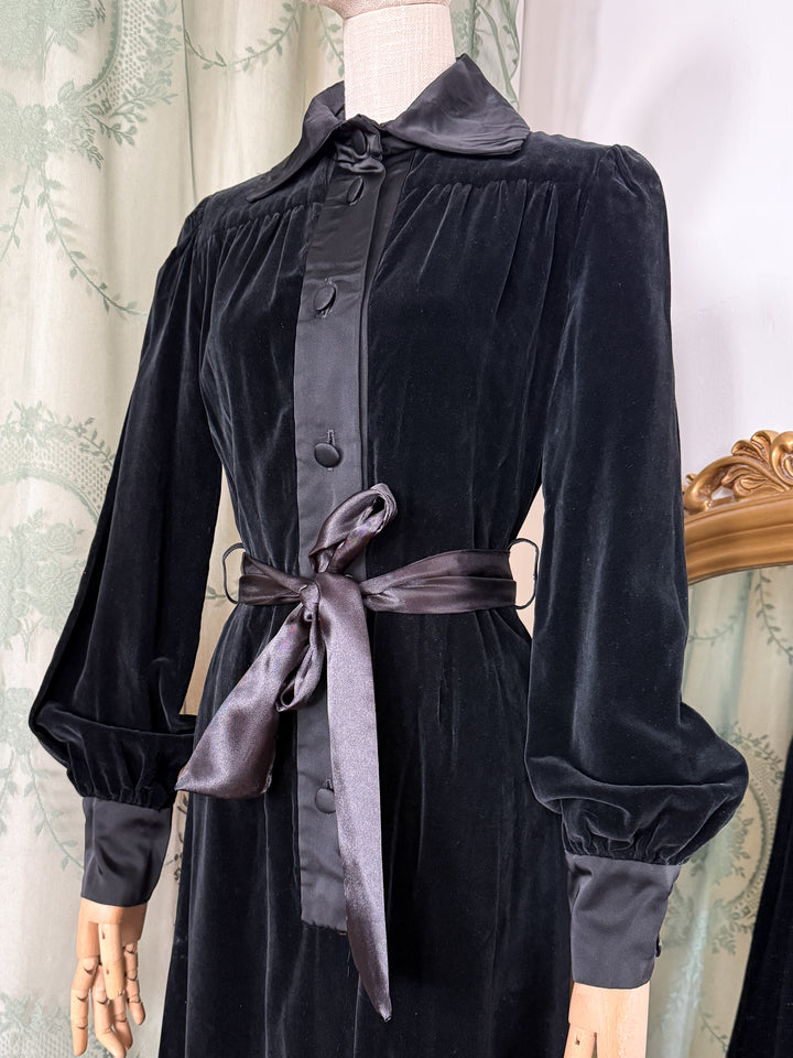 BLACK CAT ~ INSANE HOLY GRAIL RARE 1970S JEAN VARON VELVET MAXI DRESS