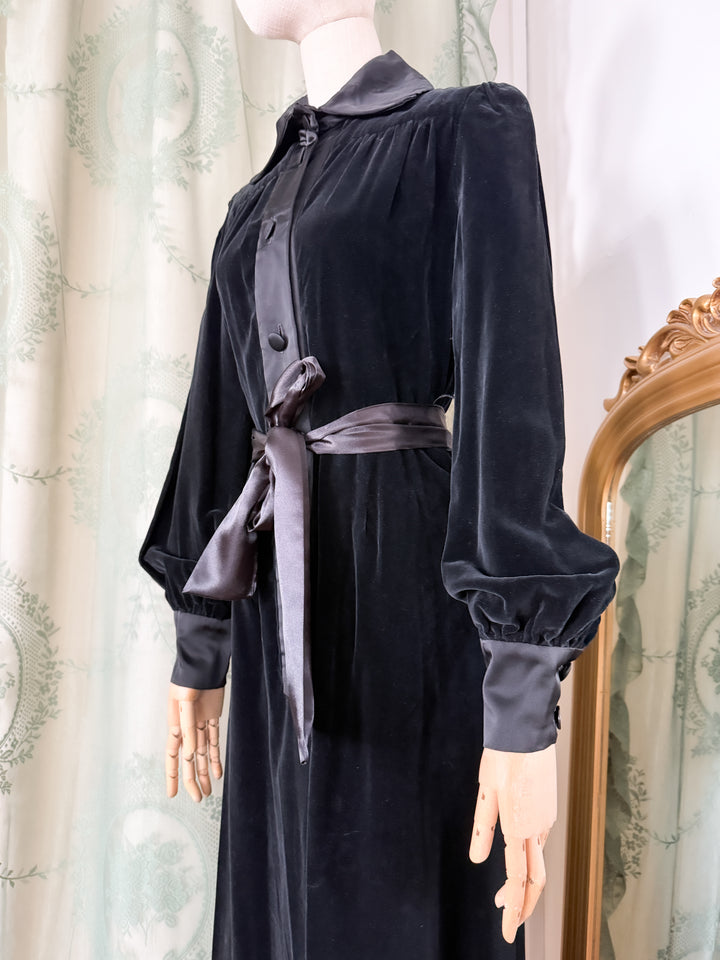BLACK CAT ~ INSANE HOLY GRAIL RARE 1970S JEAN VARON VELVET MAXI DRESS