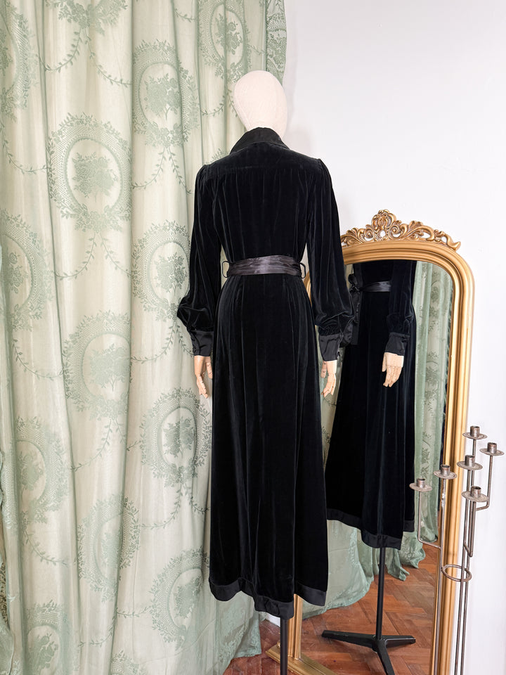 BLACK CAT ~ INSANE HOLY GRAIL RARE 1970S JEAN VARON VELVET MAXI DRESS
