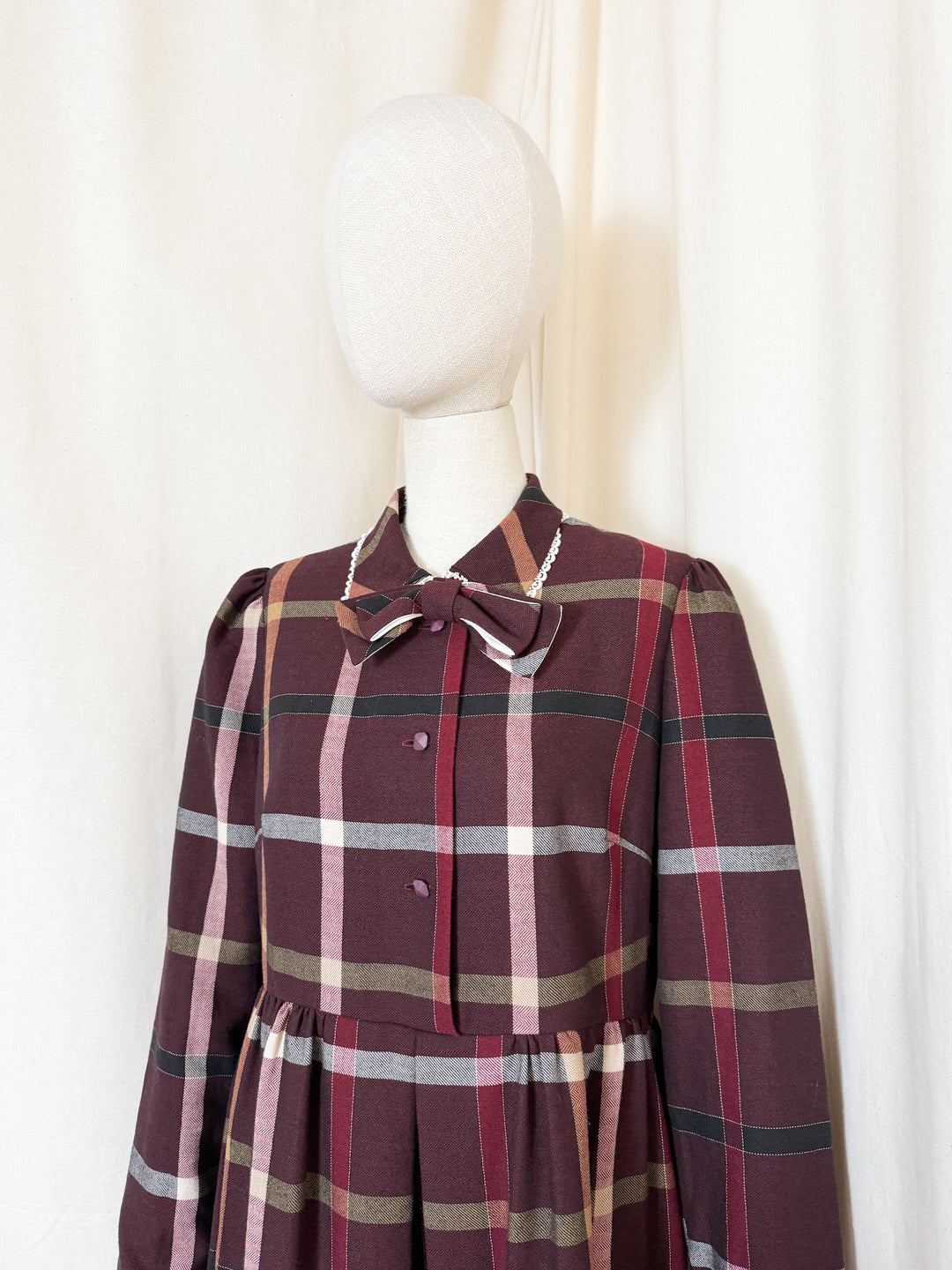 Adorable 80s Wool Blend Plaid Midi Dress