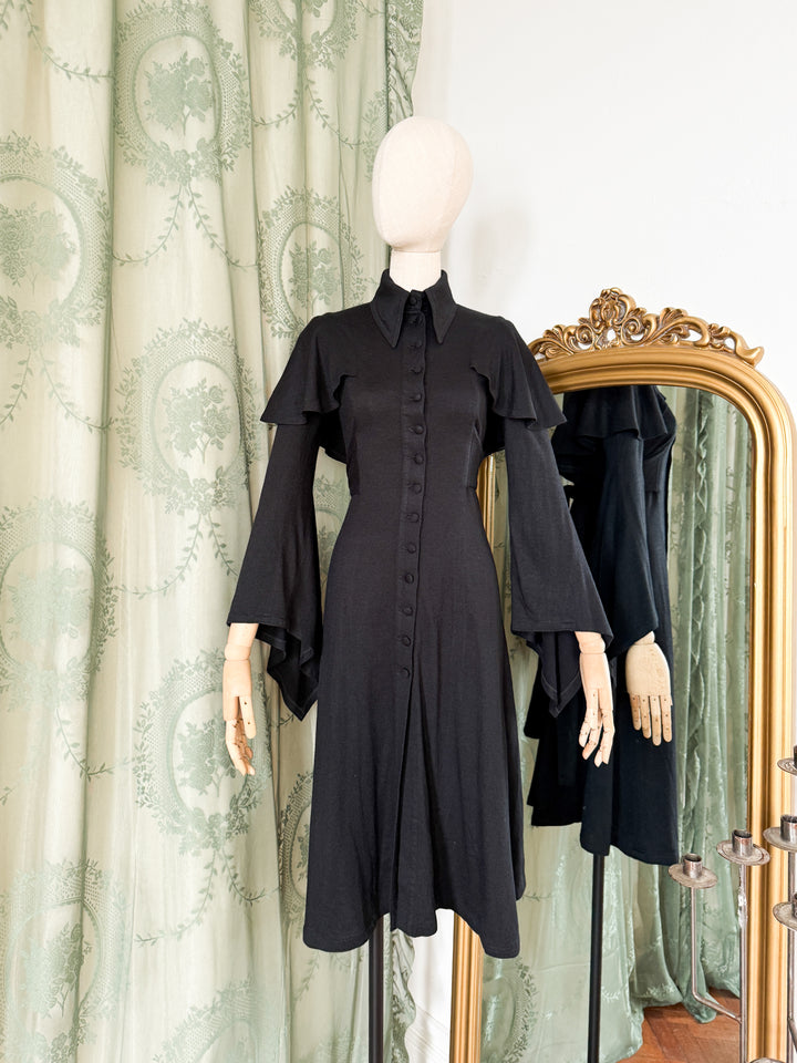 BAT OUT OF HELL ~ PRECIOUSLY RARE HOLY GRAIL WOOL OSSIE CLARK LATE 1960S EARLY 1970S QUORUM MIDI DRESS