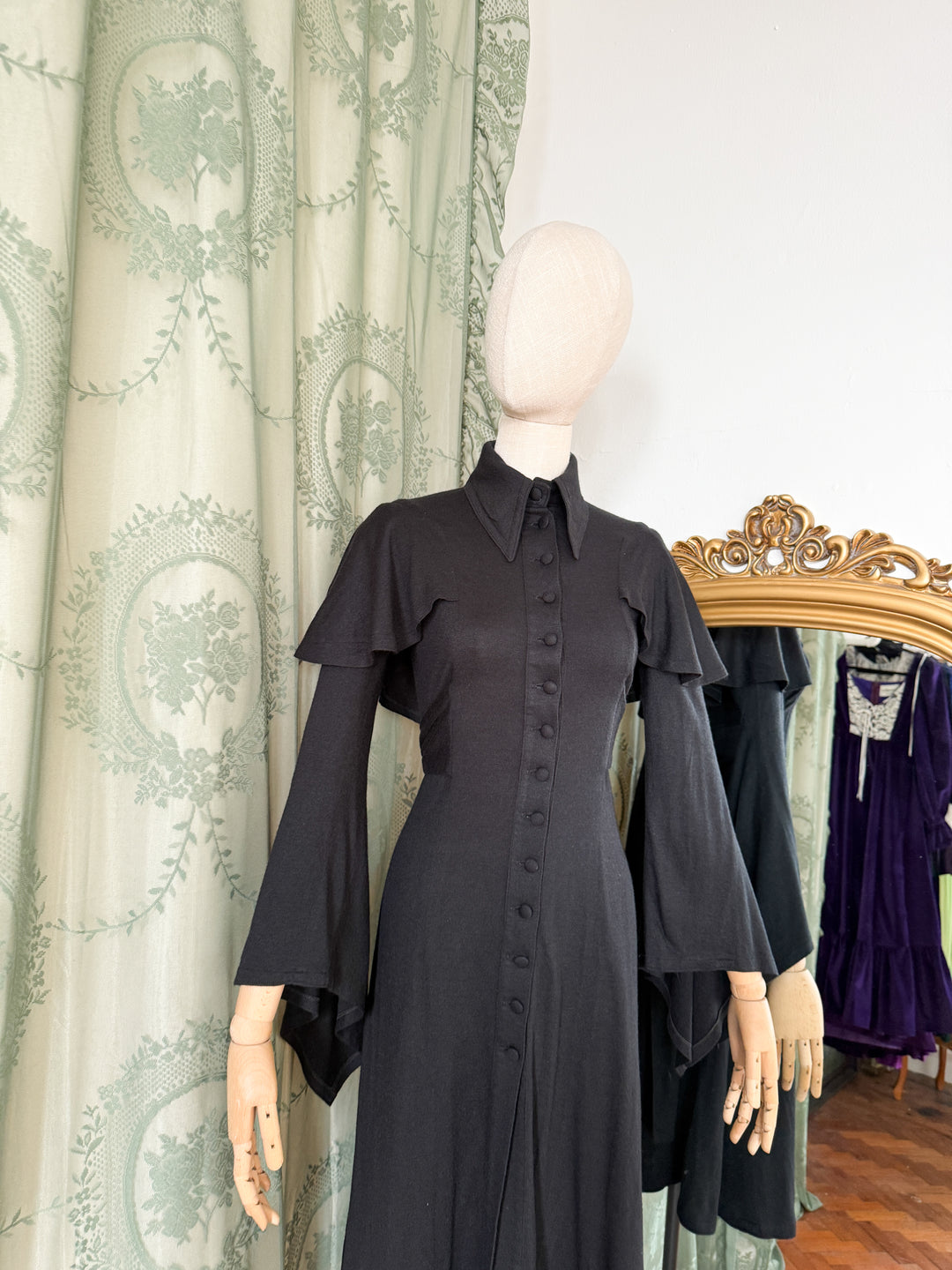 BAT OUT OF HELL ~ PRECIOUSLY RARE HOLY GRAIL WOOL OSSIE CLARK LATE 1960S EARLY 1970S QUORUM MIDI DRESS
