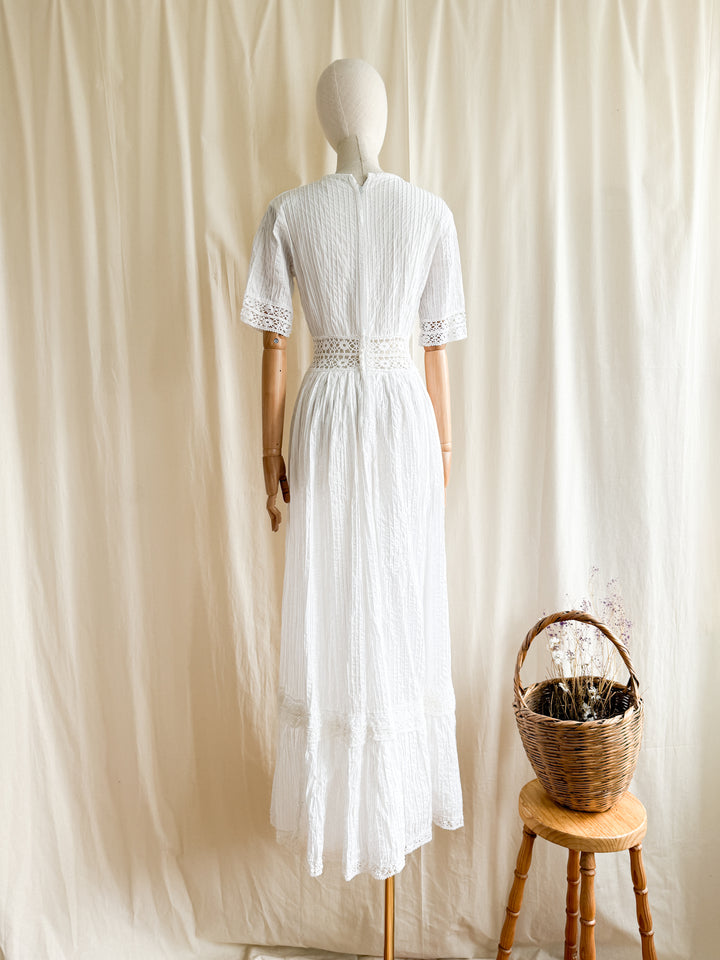 Incredible Precious Holy Grail Rare 70s Pintuck Mexican Lace Trimmed Maxi Dress