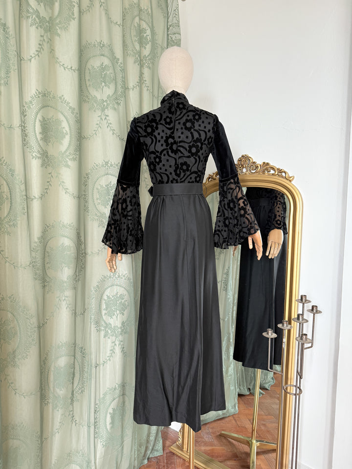 CURSE ~ INSANE RARE 1970S DEVORE SATIN BLACK MAXI DRESS