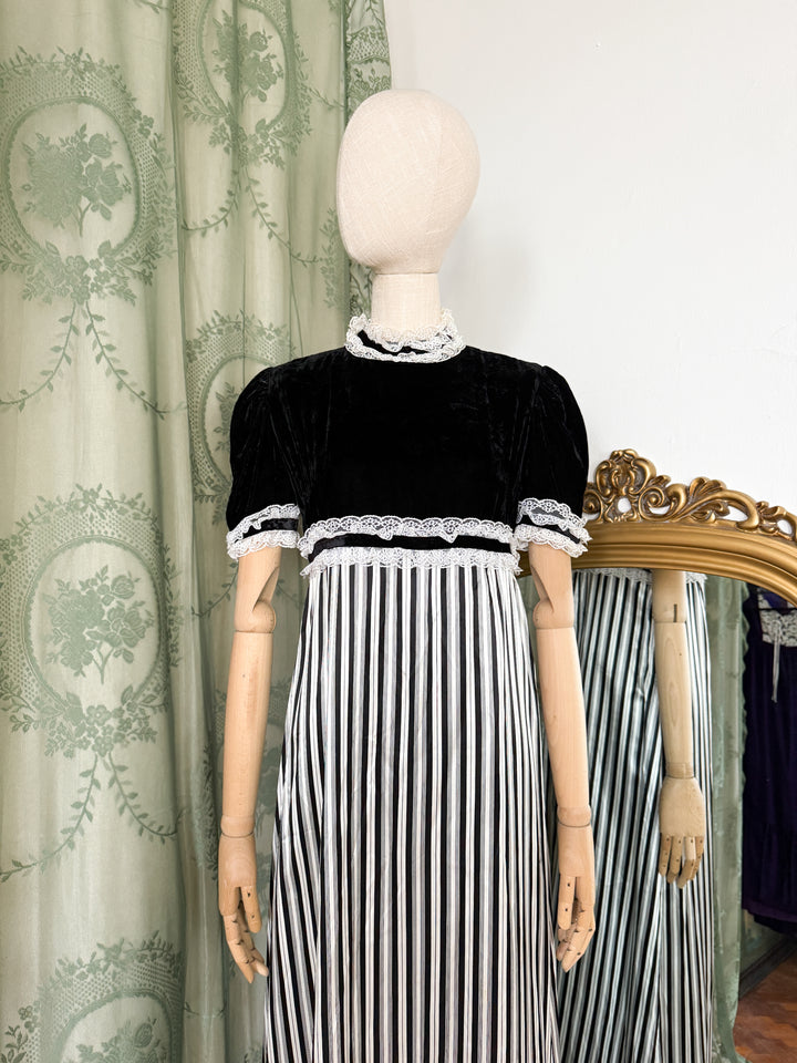 LYDIA ~ INSANE 1970S JOHN CHARLES SATIN AND LACE MAXI DRESS