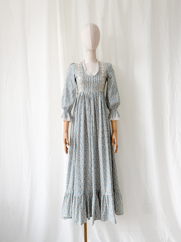 Precious Holy Grail Rare 1970s Laura Ashley Made in Wales Cotton Maxi Dress