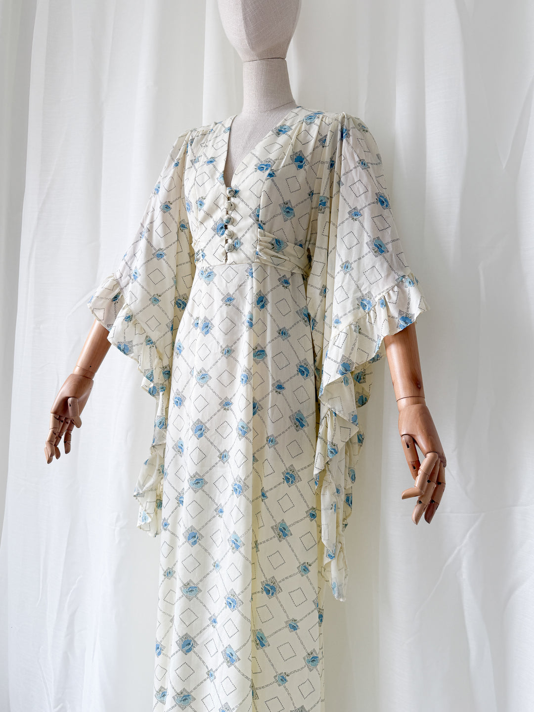 Heavenly Rare 1970s Angel Sleeve Cotton Maxi Dress
