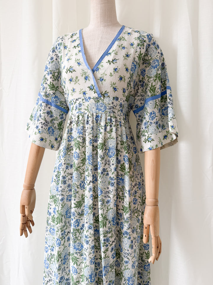 Incredible 1970s Bohemian Raw Cotton Floral Midaxi Dress