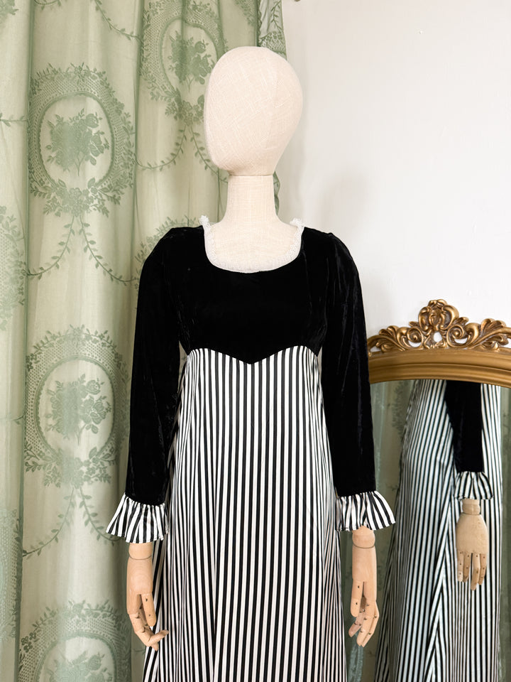 BEETLEJUICE ~ STUNNING EARLY 1970S JOHN CHARLES VELVET AND SATIN MAXI DRESS