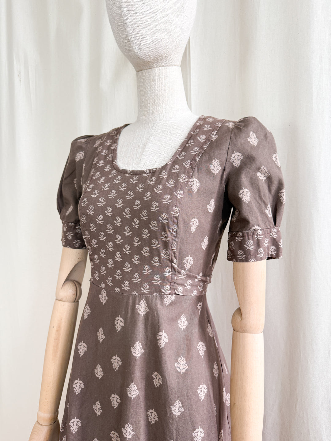 Pretty 70s Topshop Brown Cotton Midi Dress