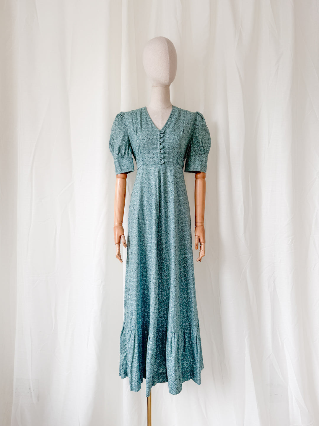 Beautiful Rare Deep Teal 70s Cotton Floral Maxi Dress