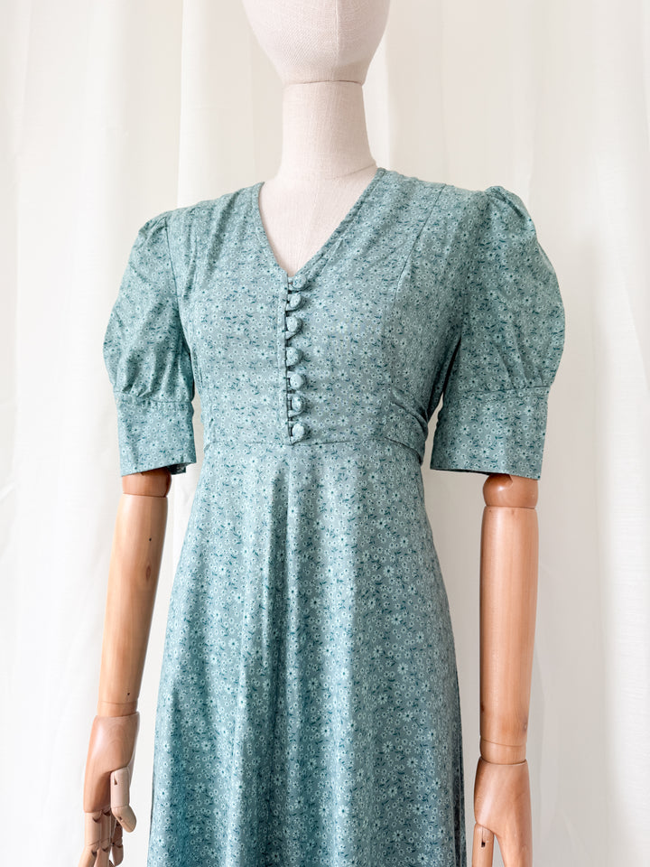 Beautiful Rare Deep Teal 70s Cotton Floral Maxi Dress