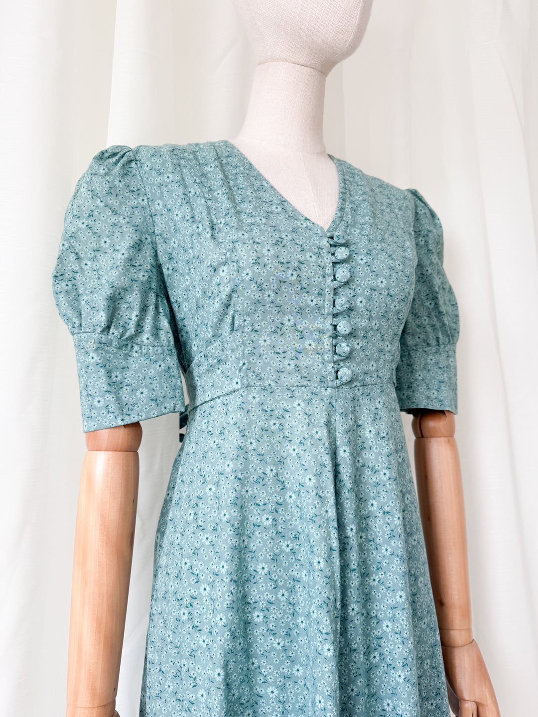Beautiful Rare Deep Teal 70s Cotton Floral Maxi Dress