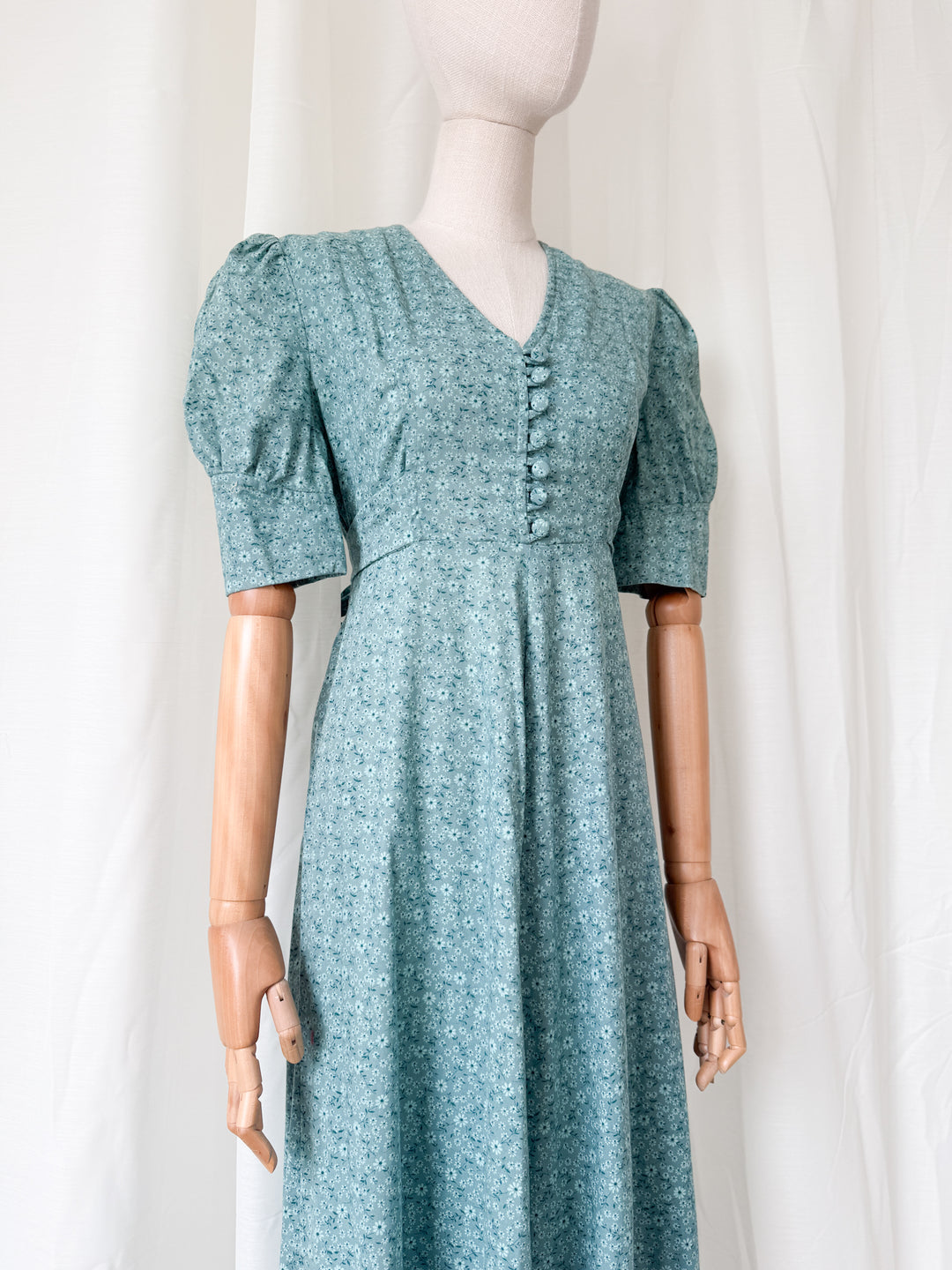 Beautiful Rare Deep Teal 70s Cotton Floral Maxi Dress