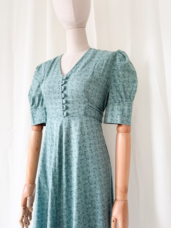Beautiful Rare Deep Teal 70s Cotton Floral Maxi Dress