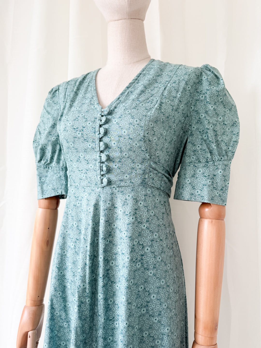 Beautiful Rare Deep Teal 70s Cotton Floral Maxi Dress