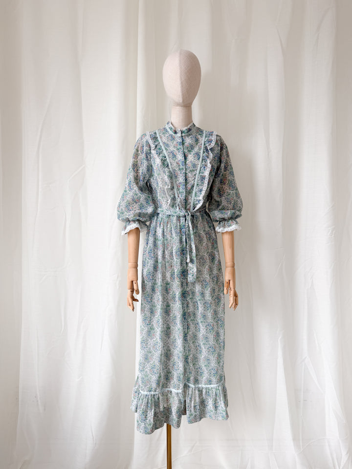 Adorable 1970s Fenwicks Cotton Floral House Dress