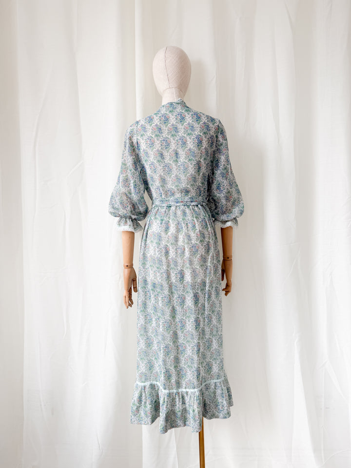 Adorable 1970s Fenwicks Cotton Floral House Dress