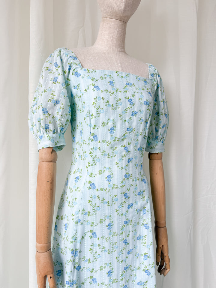 Beautiful 1970s Floral Cotton Puff Sleeve Maxi Dress