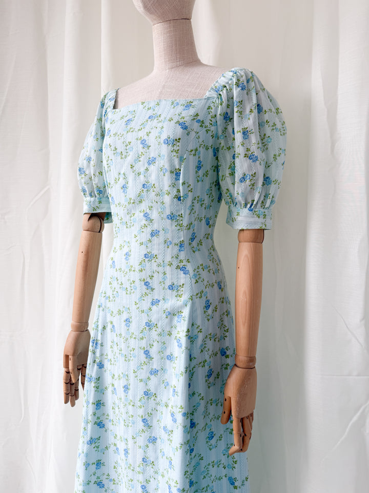 Beautiful 1970s Floral Cotton Puff Sleeve Maxi Dress