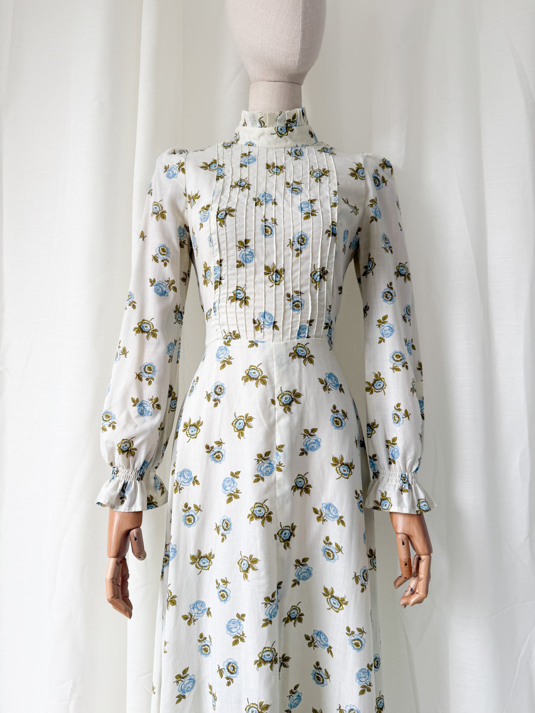 Sweet Rare 1970s Earlybird Floral Cotton Maxi Dress