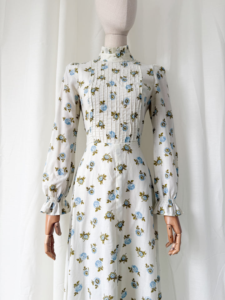 Sweet Rare 1970s Earlybird Floral Cotton Maxi Dress