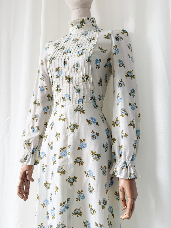 Sweet Rare 1970s Earlybird Floral Cotton Maxi Dress