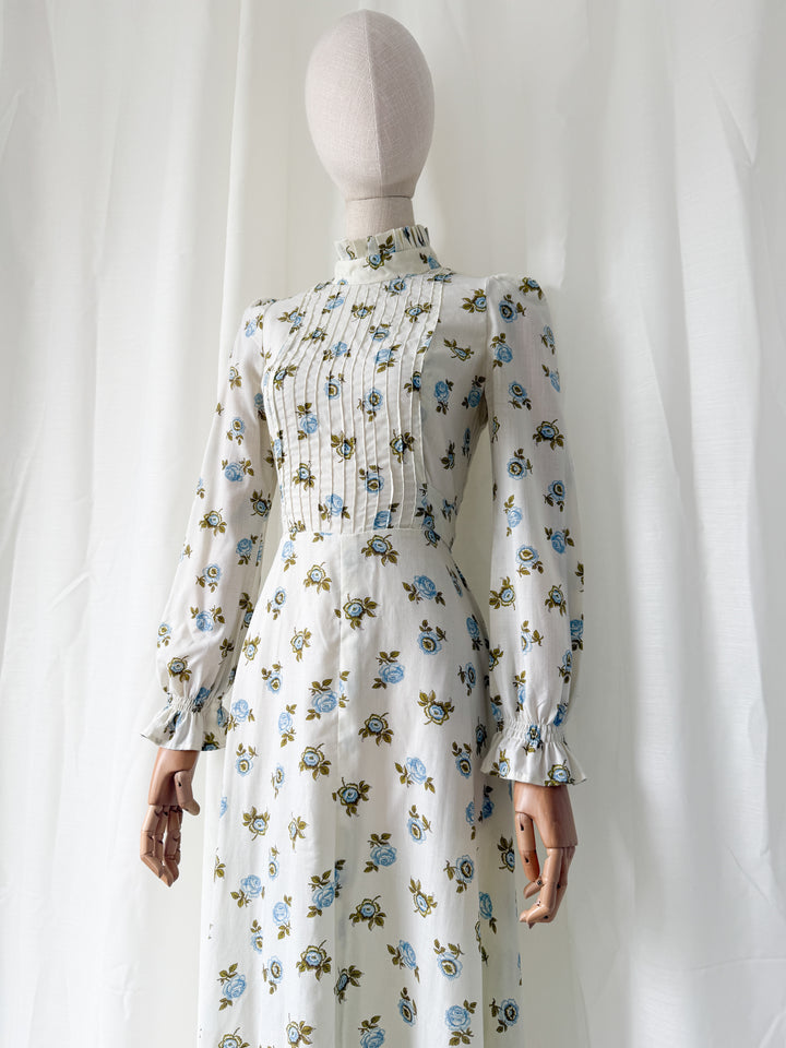 Sweet Rare 1970s Earlybird Floral Cotton Maxi Dress