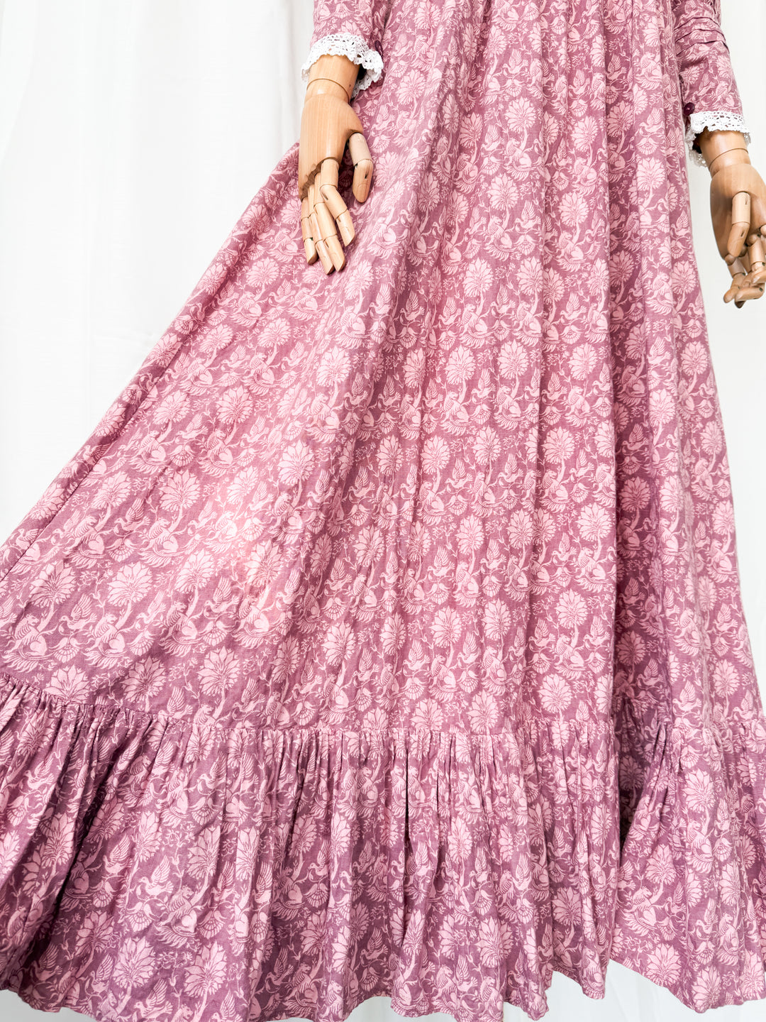 Breathtaking Holy Grail Rare Laura Ashley Griffin Heraldic Print Cotton Maxi Dress