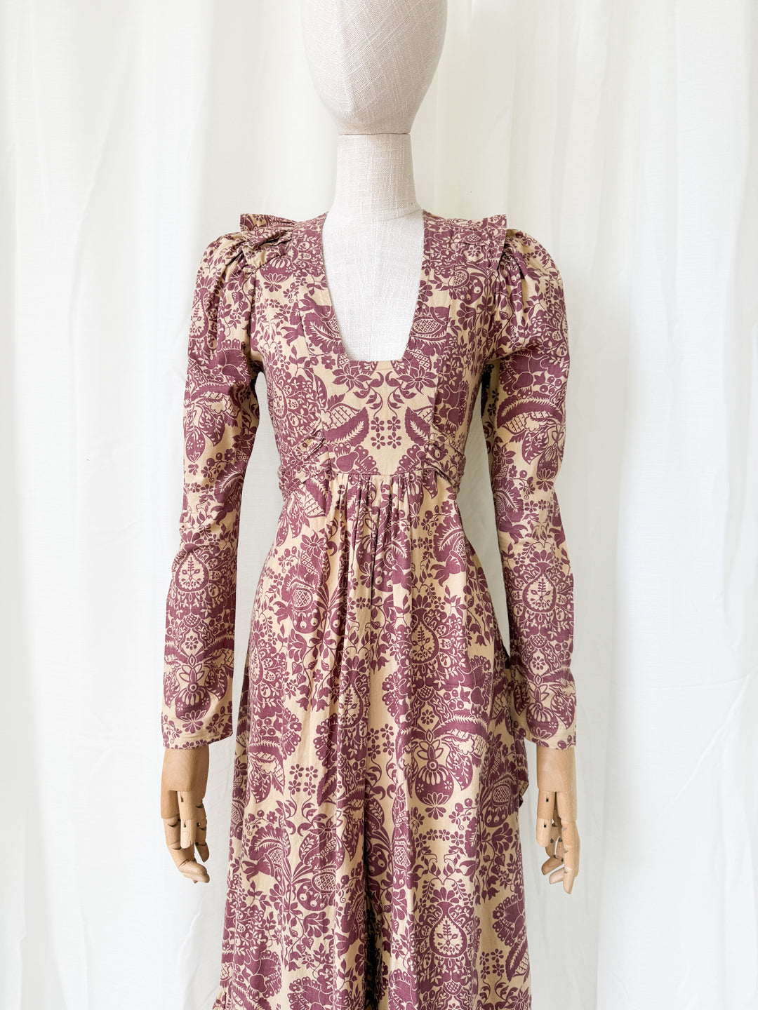 Divine Holy Grail Rare 1970s Dove Clothing Company Cotton Prairie Midaxi Dress
