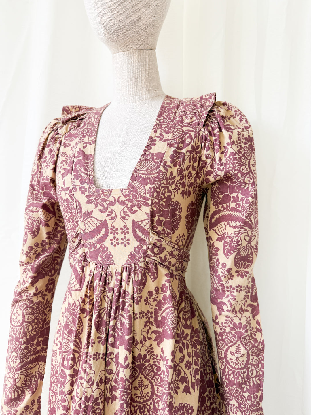 Divine Holy Grail Rare 1970s Dove Clothing Company Cotton Prairie Midaxi Dress
