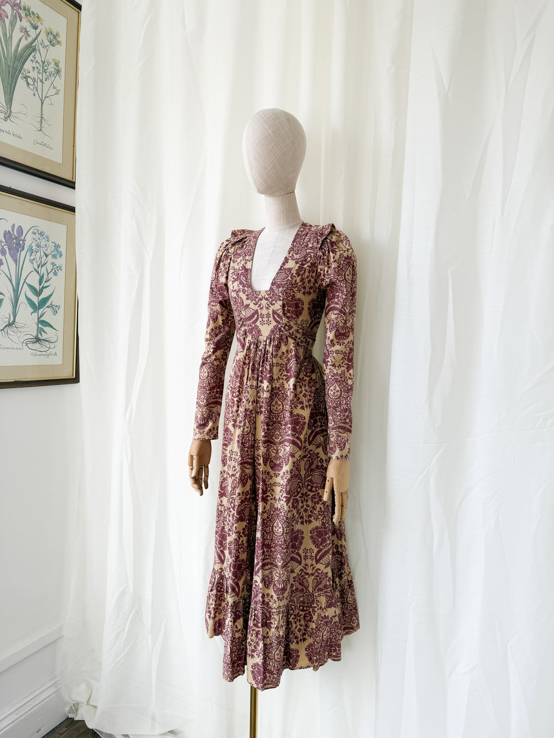 Divine Holy Grail Rare 1970s Dove Clothing Company Cotton Prairie Midaxi Dress