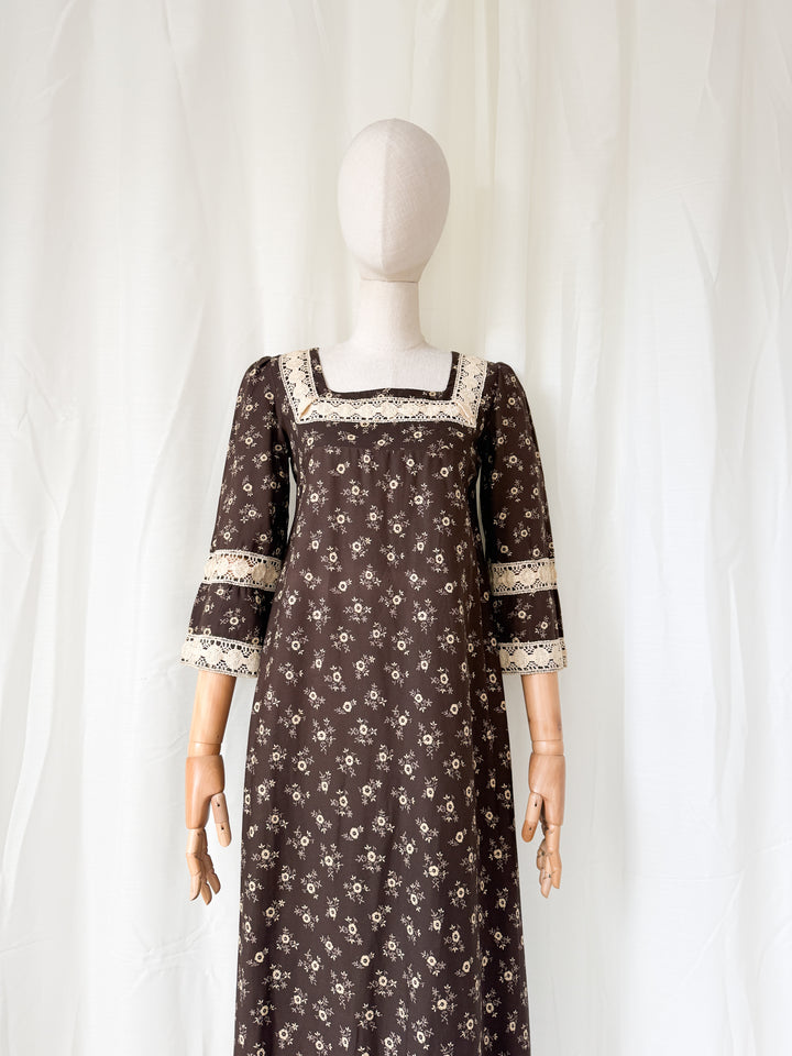 Incredible Beautiful Rare 1970s Lace Trimmed Brown Cotton Maxi Dress by Monet London