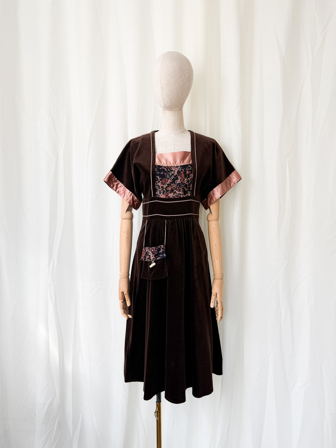 Stunning Rare 1970s Marion Donaldson Velvet Midi Dress