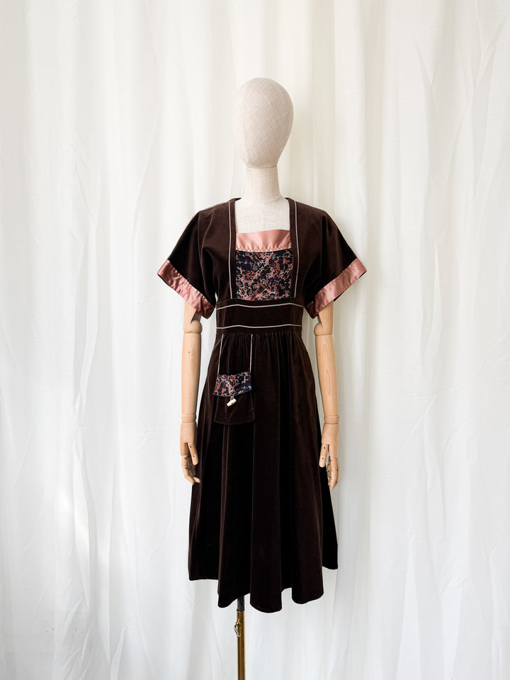 Stunning Rare 1970s Marion Donaldson Velvet Midi Dress