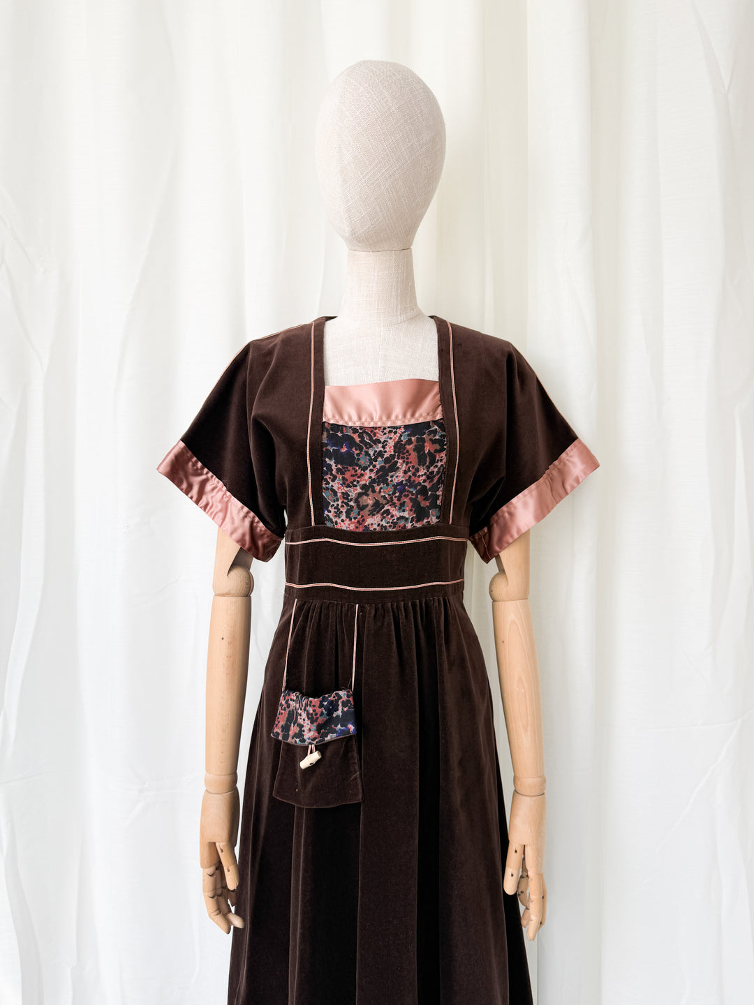 Stunning Rare 1970s Marion Donaldson Velvet Midi Dress