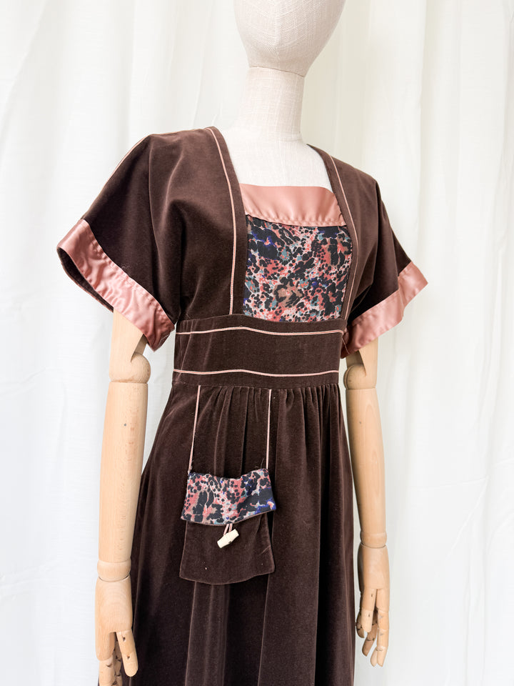 Stunning Rare 1970s Marion Donaldson Velvet Midi Dress