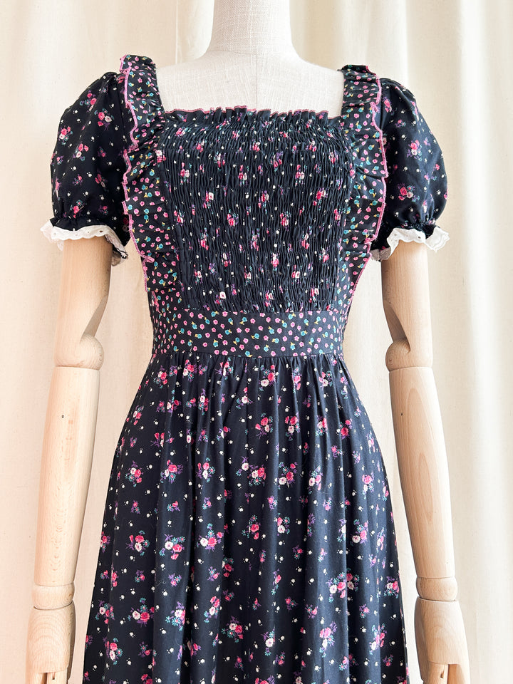 Beaut Black Floral Shirred 70s Cotton Prairie Dress