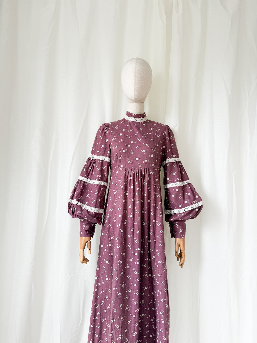 Stunning Rare Marion Donaldson Mauve Floral Cotton Billowing Sleeve Maxi Dress