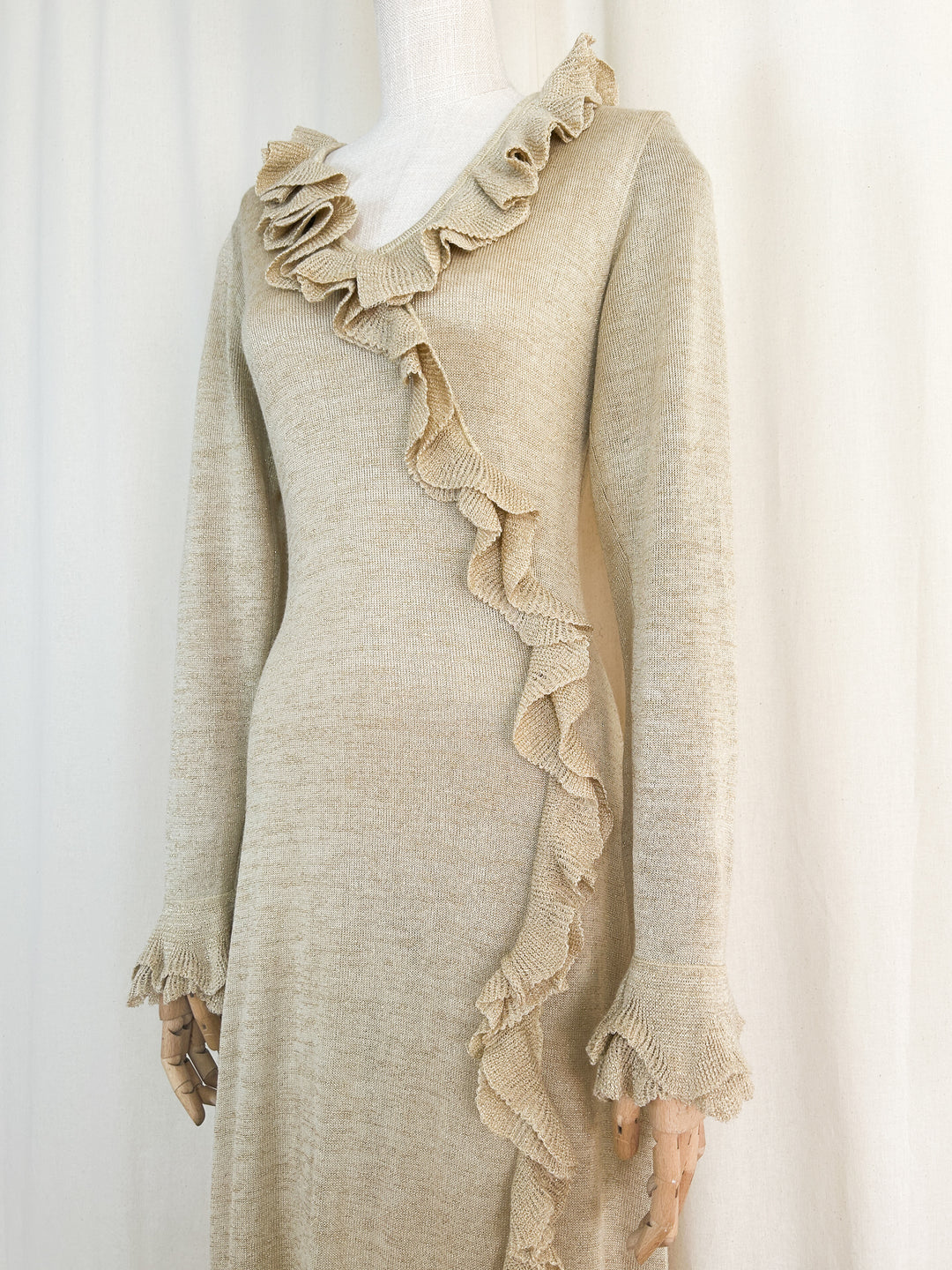 The Rufette ~ heavenly gold early 70s knit maxi dress by tricoville The Pansy Garden The Rufette ~ heavenly gold early 70s knit maxi dress by tricoville The Pansy Garden