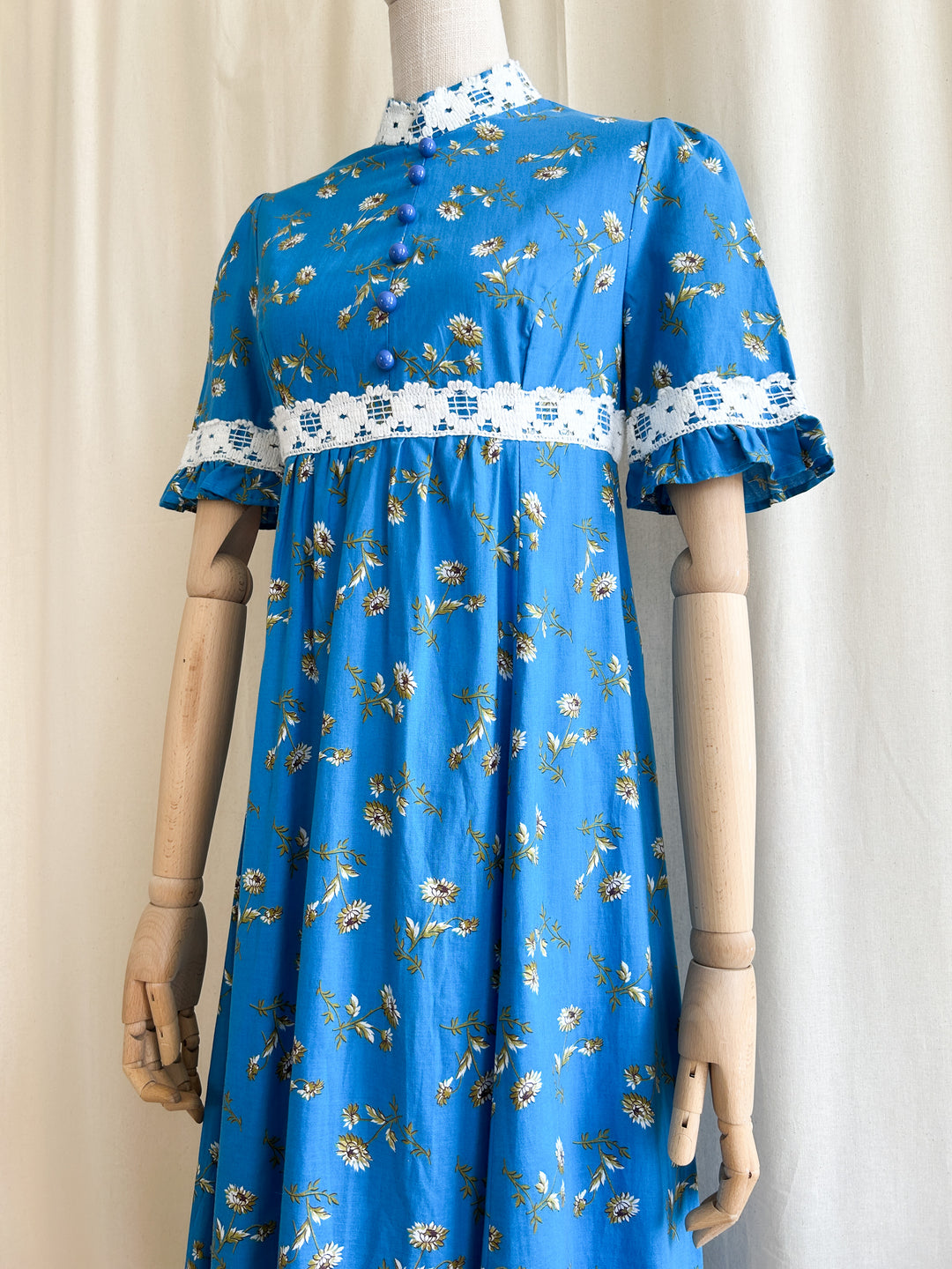 The Crocus ~ stunning cotton 70s prairie dress by Dandi