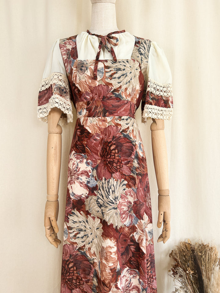 The Willow ~ stunning 70s cotton prairie dress