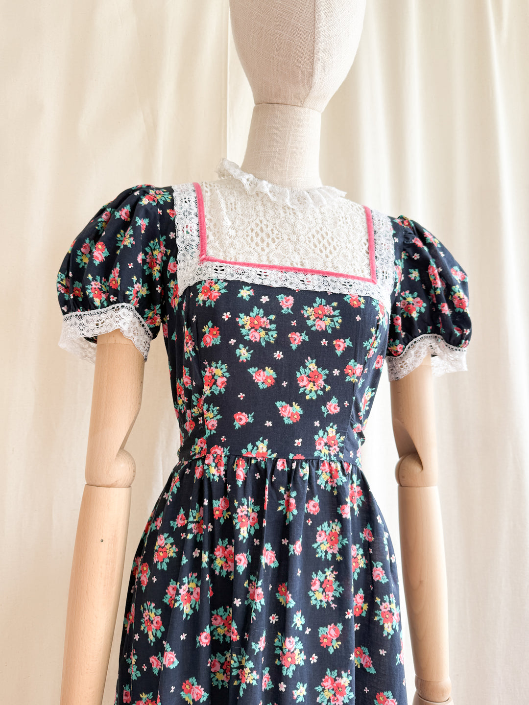 Adorable 70s Lace Yoke Black Floral Cotton Prairie Maxi Dress