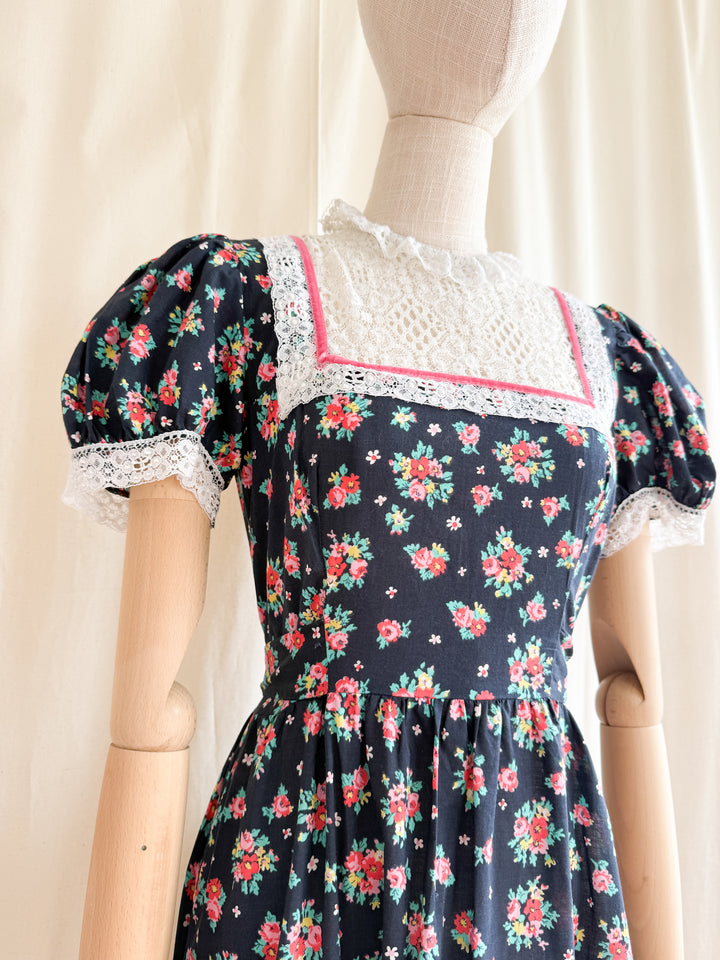 Adorable 70s Lace Yoke Black Floral Cotton Prairie Maxi Dress