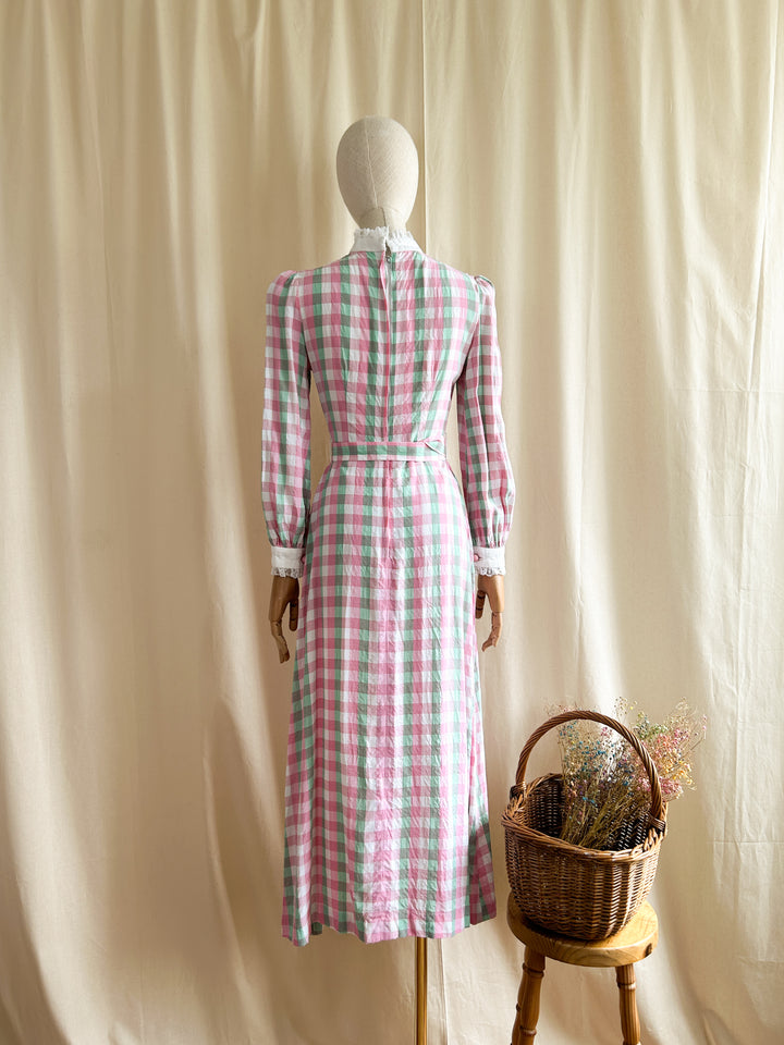 Sweet Pastel Plaid Seersucker Cotton 70s Prairie Dress