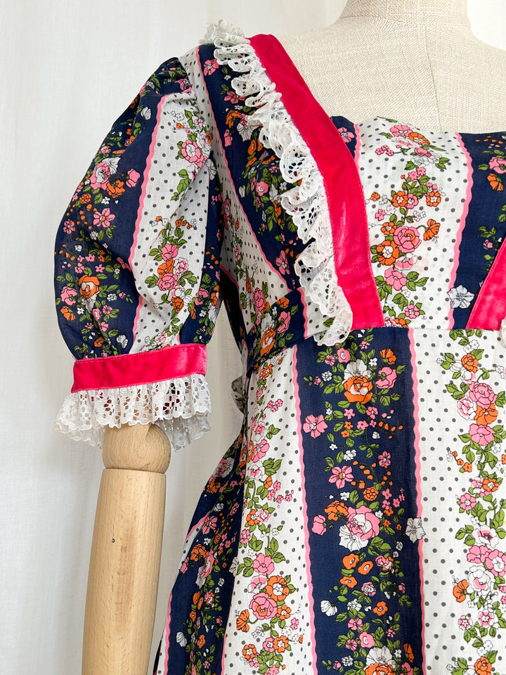 Cute Floral Cotton 70s Prairie Dress