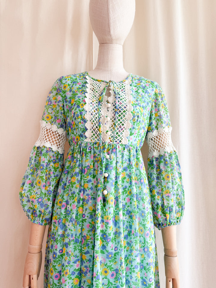 Gorgeous 70s Vibrant Watercolour Floral Bohemian Cotton Maxi Dress