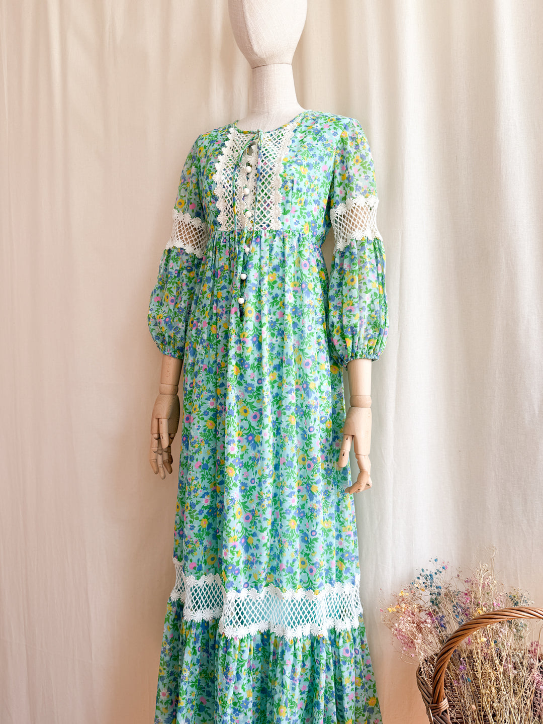 Gorgeous 70s Vibrant Watercolour Floral Bohemian Cotton Maxi Dress